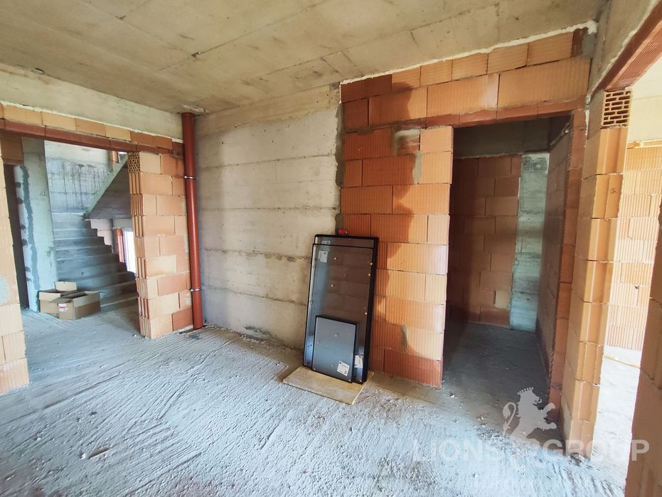 Продава се Тристаен апартамент в Варна, Виница - 103 кв.м за 1497 €/кв.м - Снимка #6