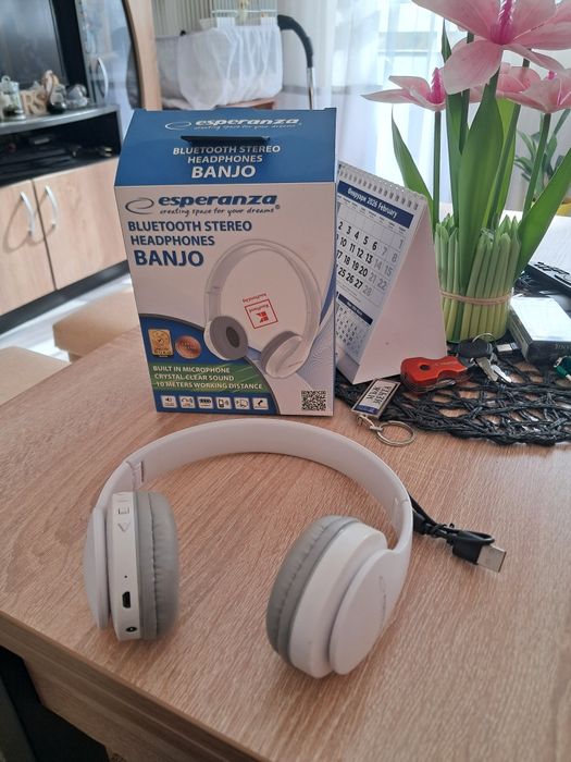 продавам слушалки за bluetooth