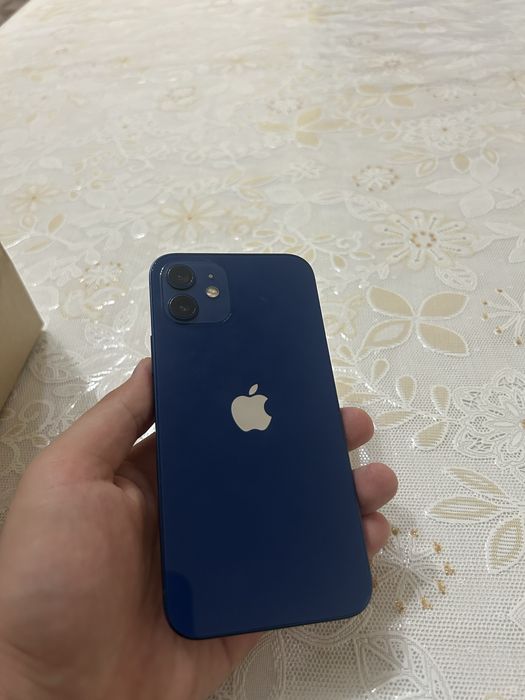 Iphone 12 (синий цвет)