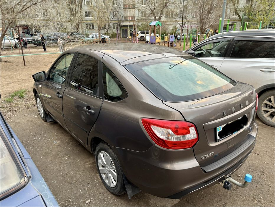 Продам Ладу Гранту ФЛ