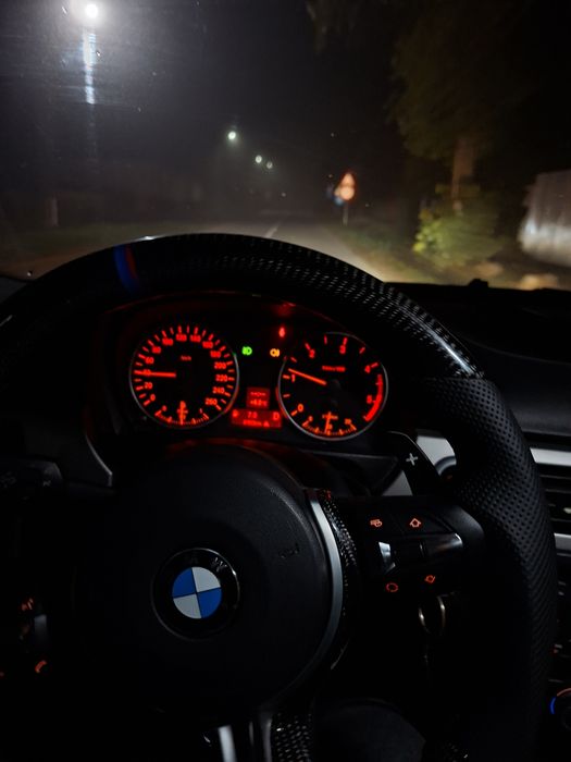 Volan Bmw E90 - stil F-uri.