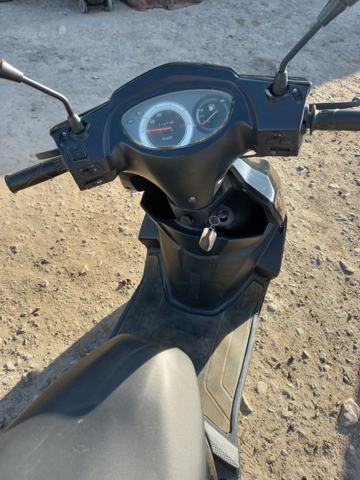 Скутер м 11. 125 куб