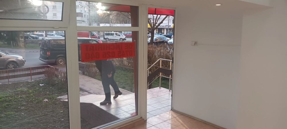 Proprietar ofer Spatiu Comercial -Tineretului 14 mp