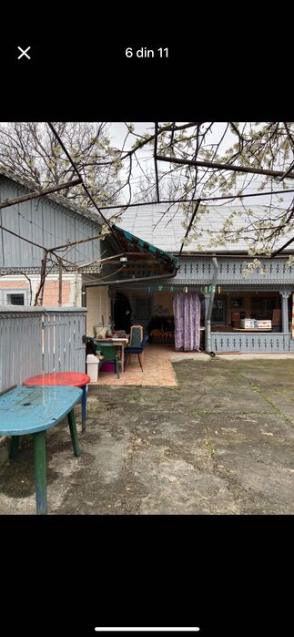 Casa  com Campuri /Vrancea la strada principala