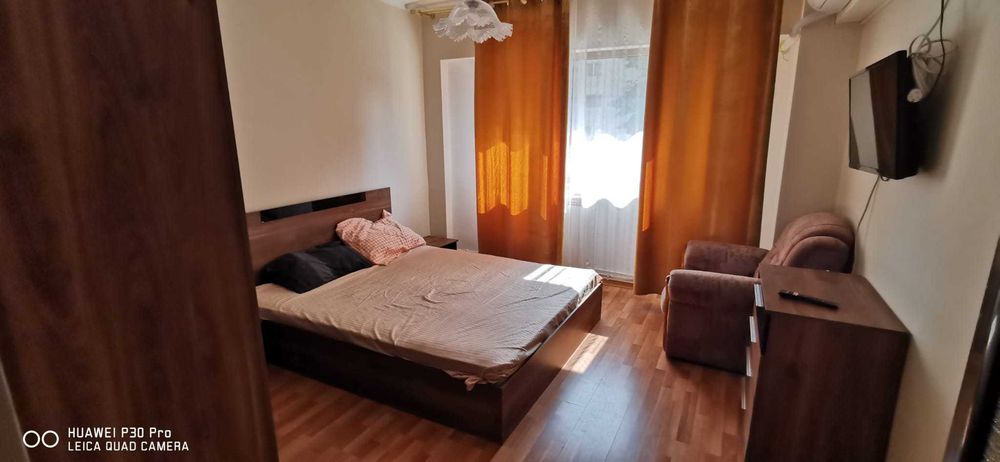 Inchiriez 2 camere