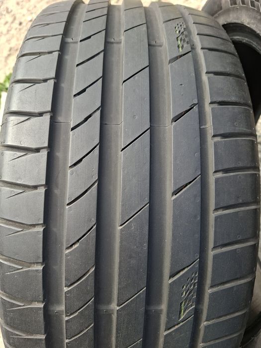 Продам шины. 255/45/18 кумхо экстра