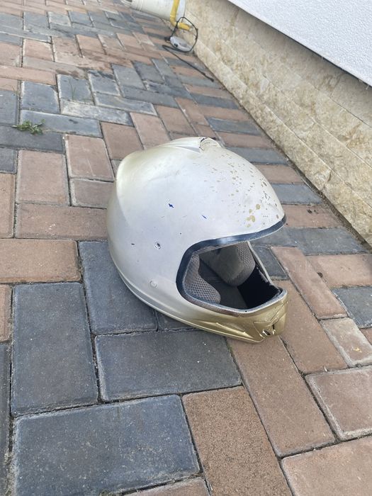 Casca de bicicleta 100 Ron