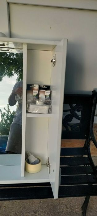 Oglinda cu dulăpior baie 60x75