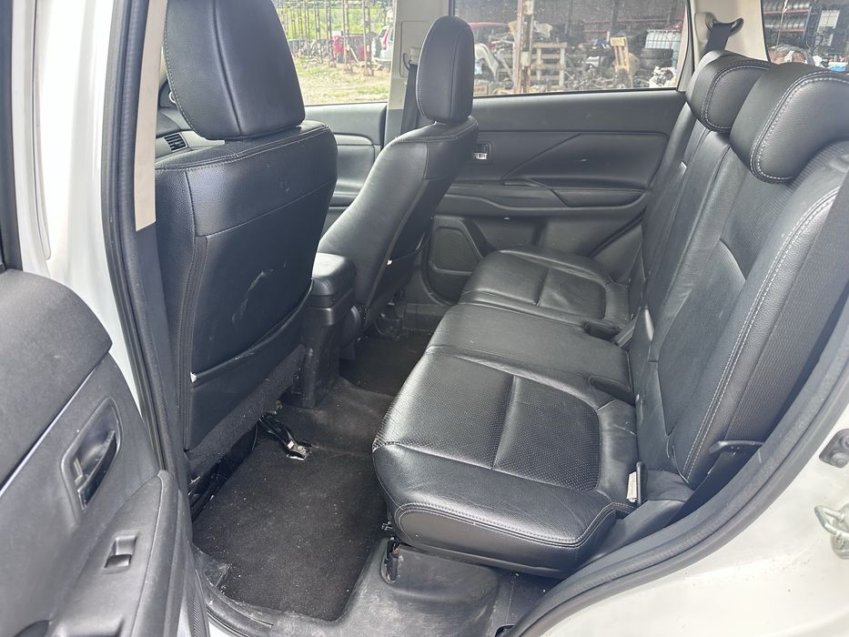 Мицубиши Аутлендър / Mitsubishi Outlander 2.2 Автомат НА ЧАСТИ