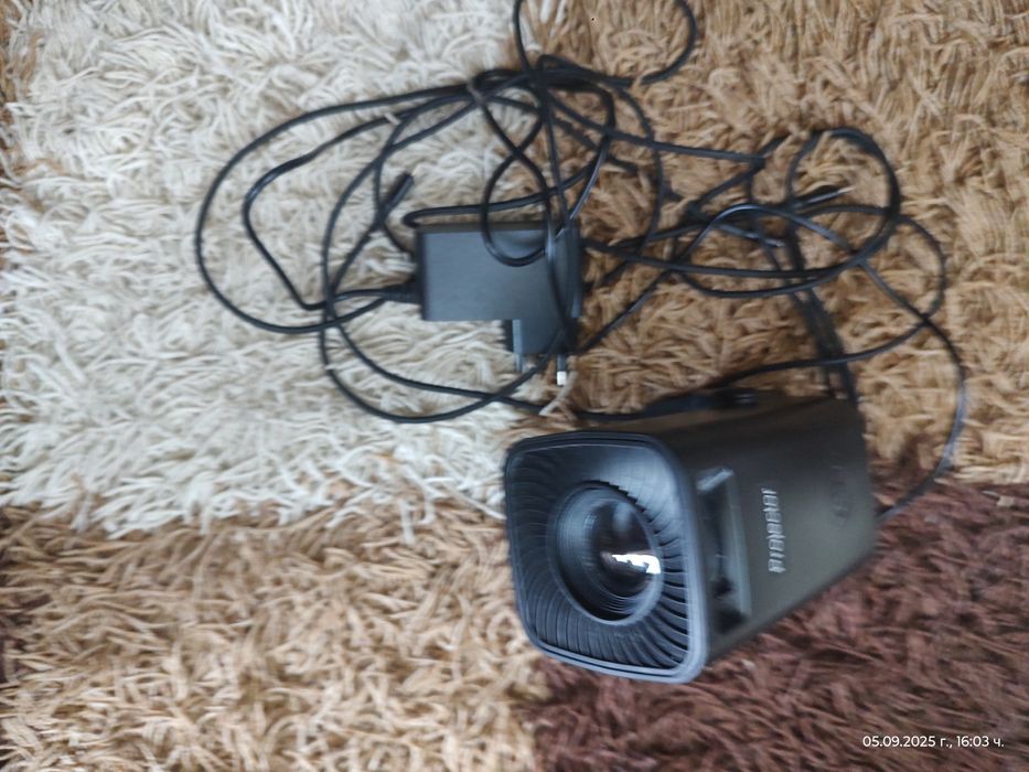 Проектор за домашно кино