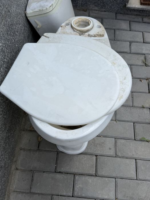 Унитаз для рабочих