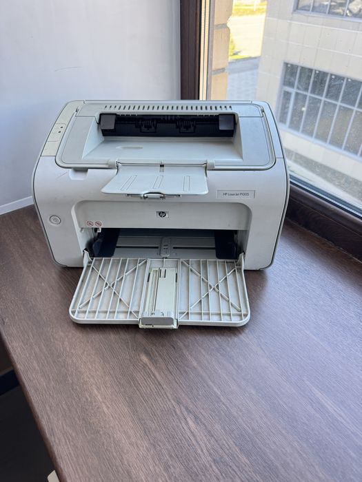 Принтер HP LaserJet 1102