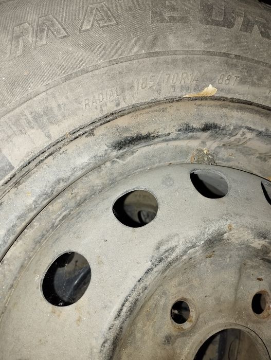 Продам шины с дисками