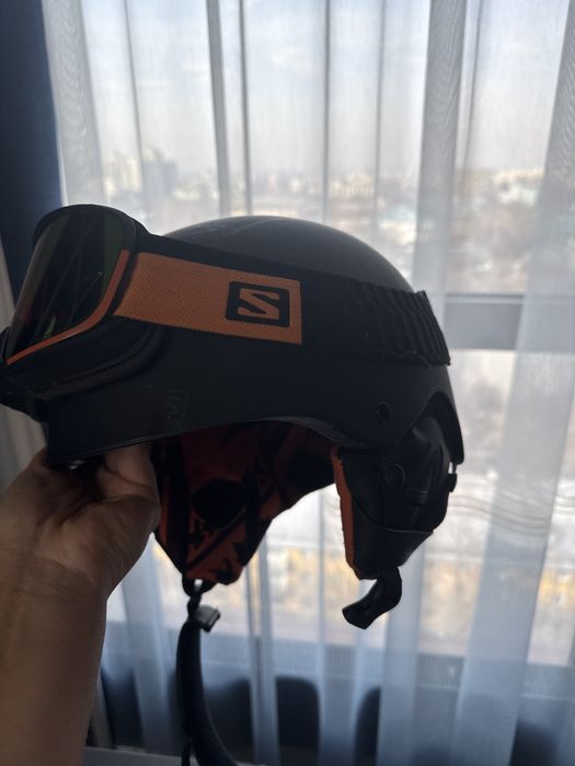 Продам шлем с очками Salomon