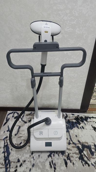 Вертикальный отпариватель, паровой утюг б/у