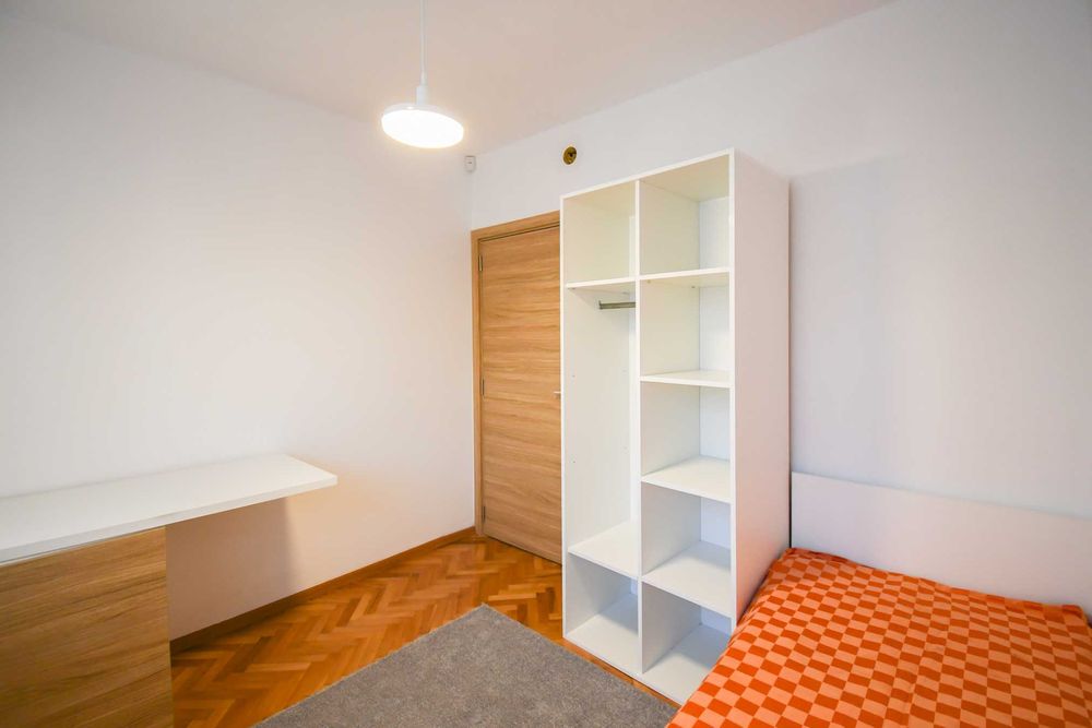 Дава се под наем Тристаен апартамент в София, Оборище - 76 кв.м за 800 € - Снимка #5