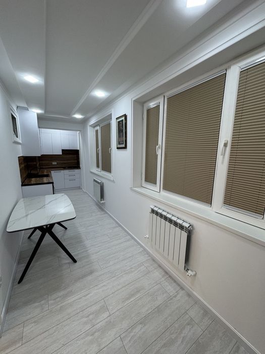 3 комн. ЦУМ,  между метро Ойбек и Космонавтов. Евроремонт! Своя!!