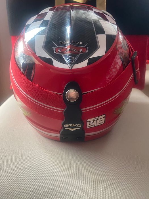 Детска каска за ски. Размер 54см.