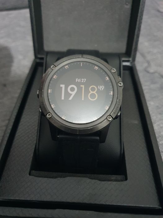 Спортен часовник Garmin Fenix 5x Plus Sapphire Titanium