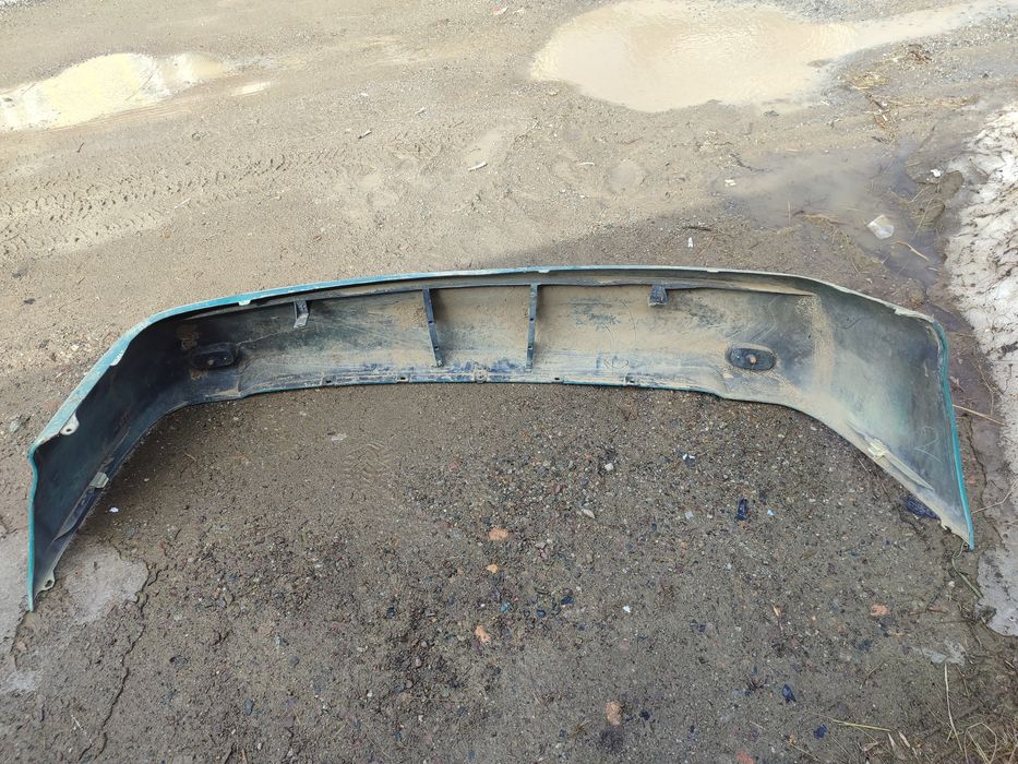 Продам бампер Picnic Ipsum