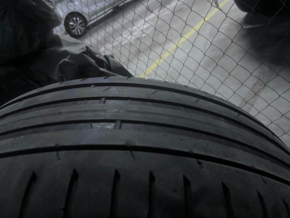 Продам комплект летней резины 285/50/ R20