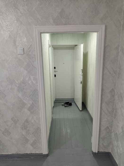 Срочно продаётся 2 ком. КВ.в Троицк
