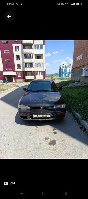 Машина Subaru Impreza 4 вд