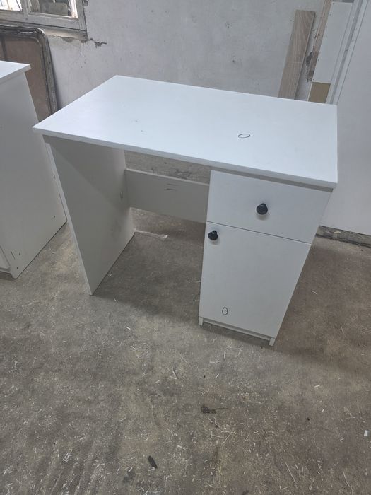 Парта. Стол. Компьтерный стол