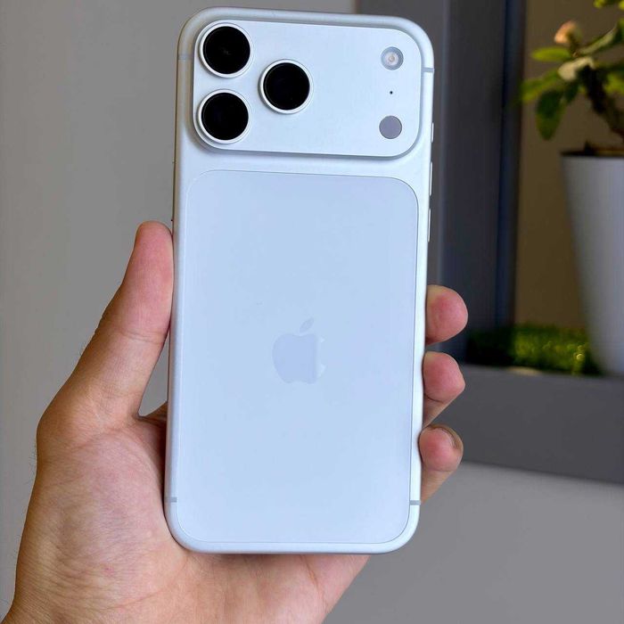 iPhone 17Pro Max 256 GB Silver 1sim Рассрочка, Halol nasiya savdo 100%