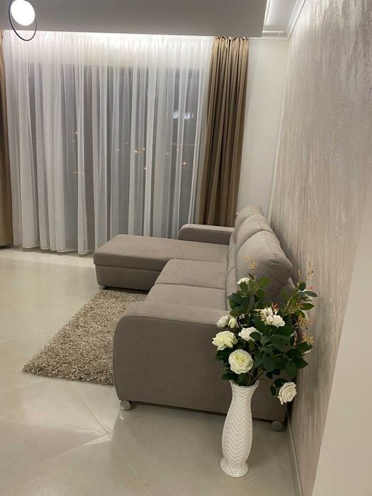 Ъглов диван (разтегателен)