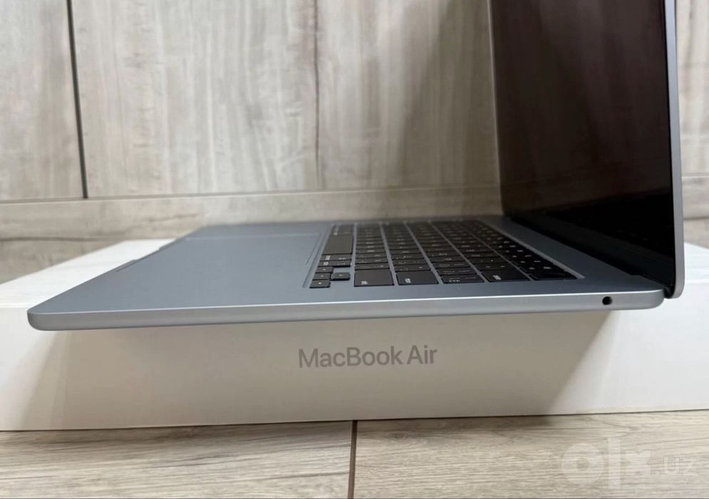 MacBook Air 15 M4 16/256Gb