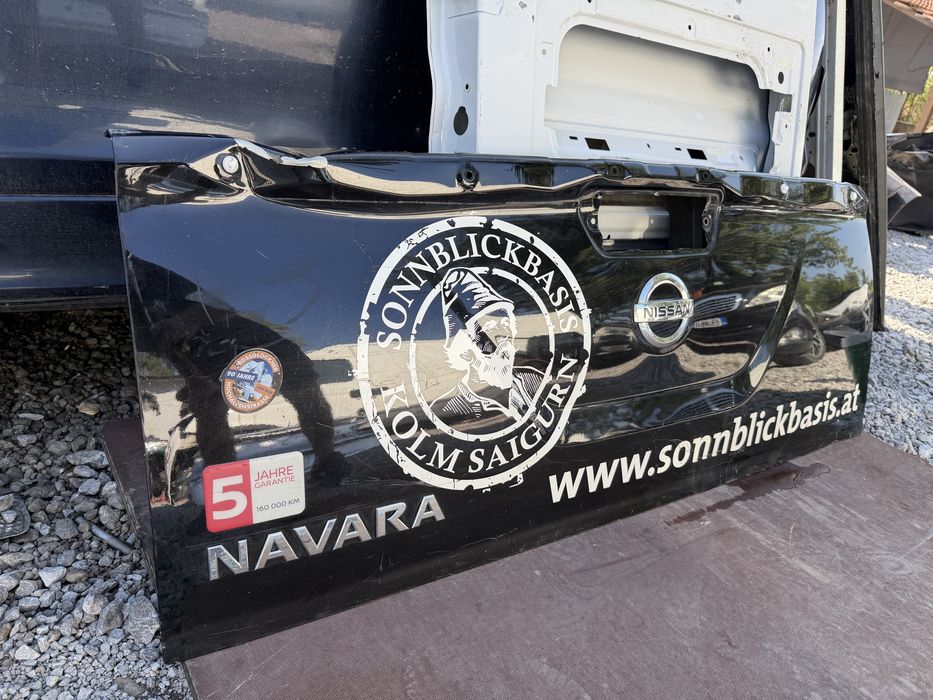 Капак Nissan Navara