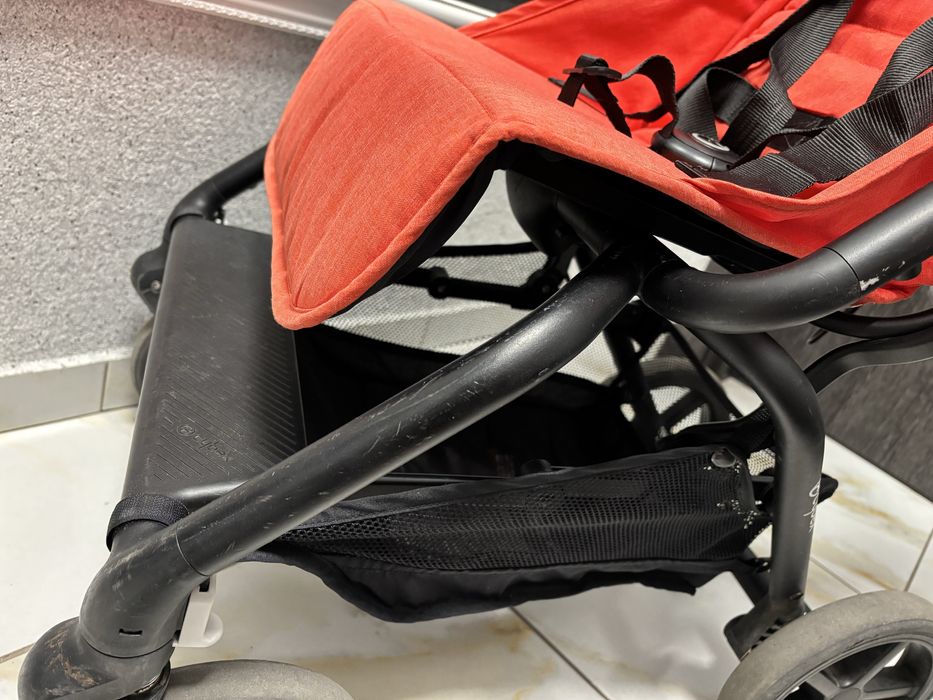 Лятна Количка Cybex EEZY S+