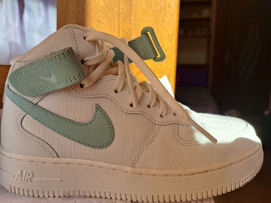 Nike Air Force 1 Mid