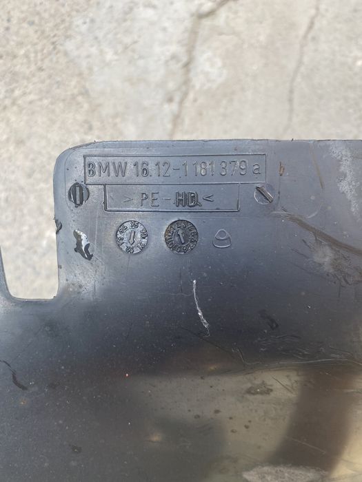 Подкрылки задние BMW e34