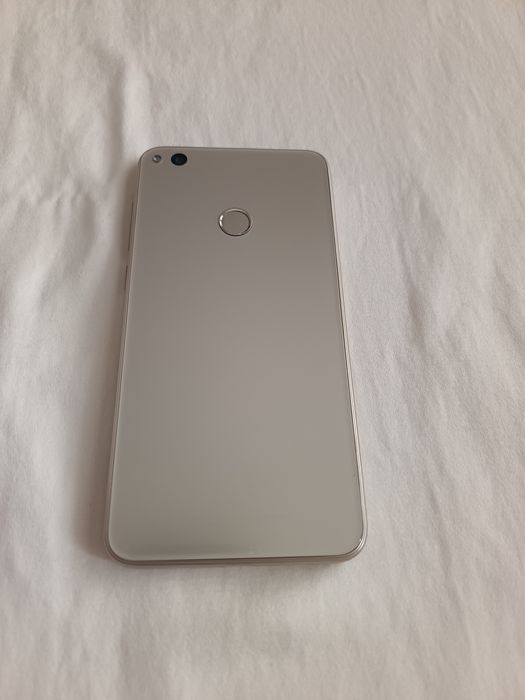 Honor 8 Lite - КАТО НОВ