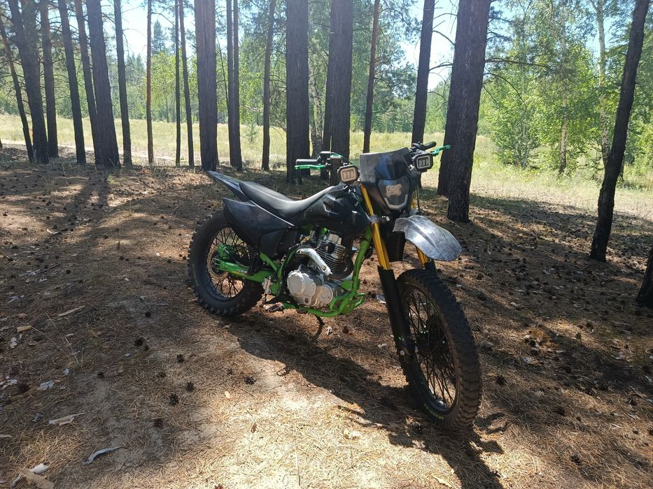 Продам эндуро Yamma 250