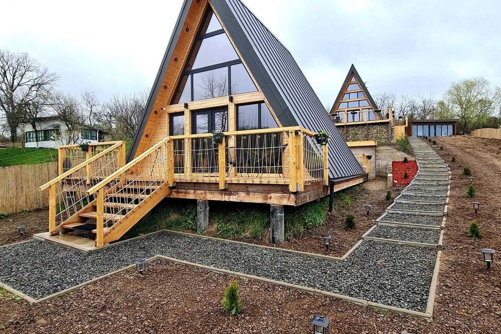 Cabane din lemn A-FRAME