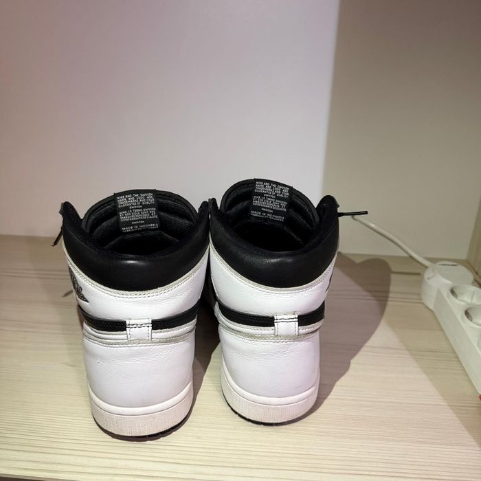 Vând Jordan 1 High Reverse Panda