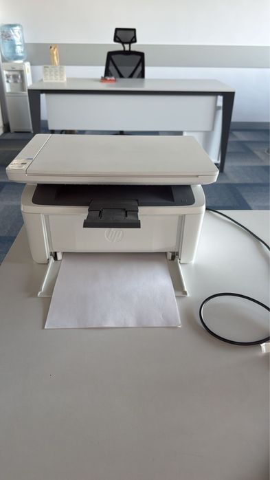 Срочно! Принтер HP Laser