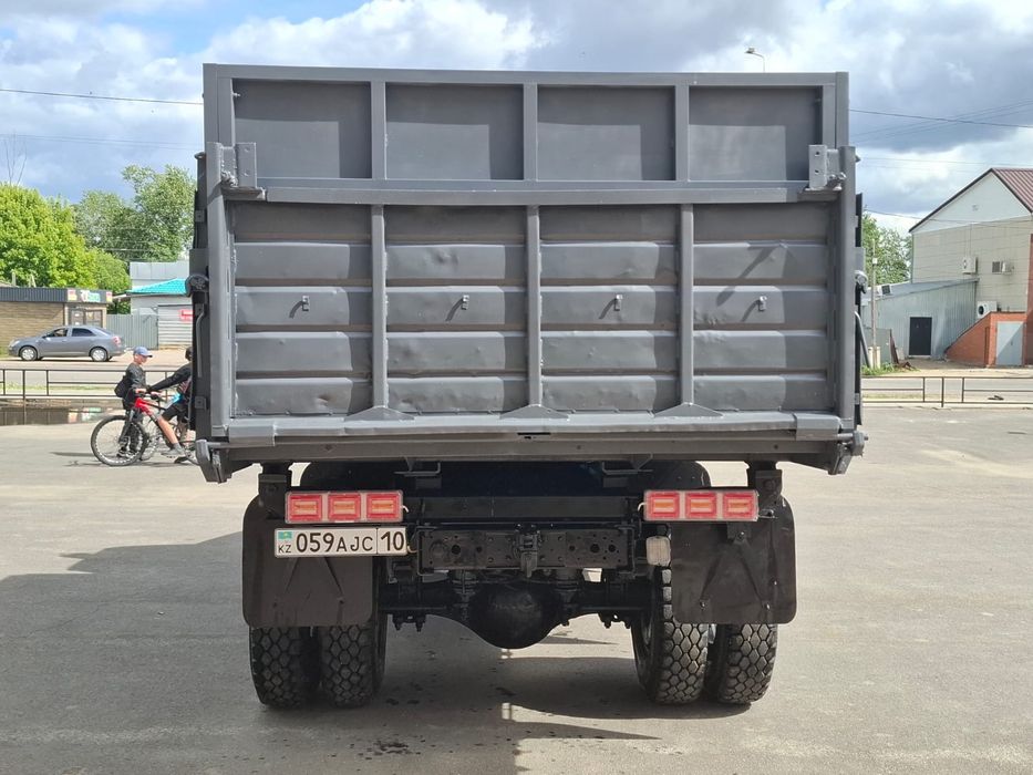 Продам ЗИЛ 4331 .