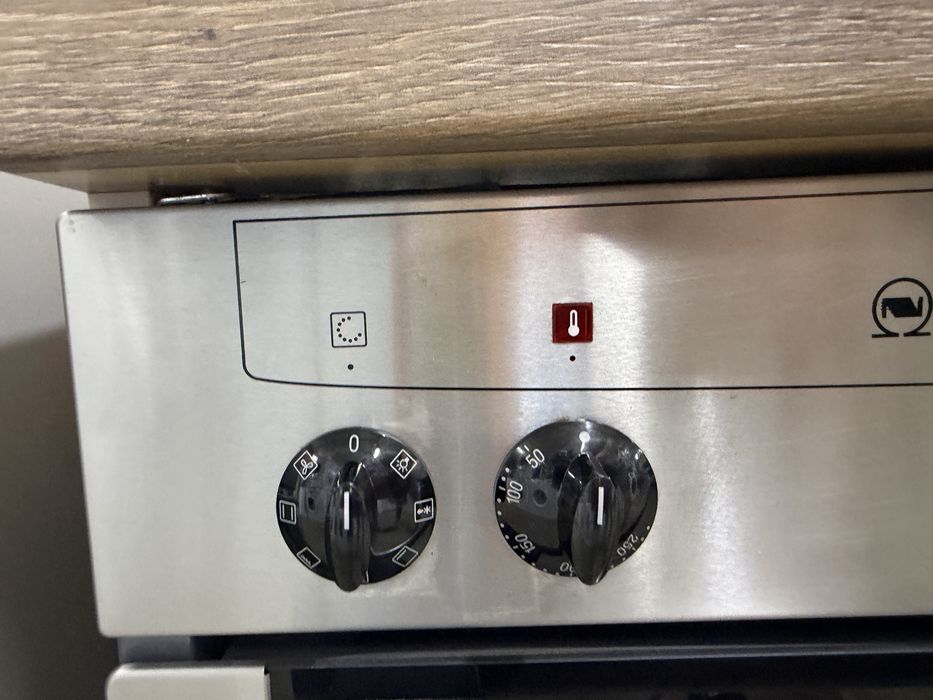 Готварска  печка  NEFF 60см  Germany Гаранция