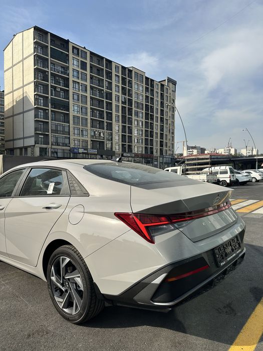 Hyundai elantra 2026