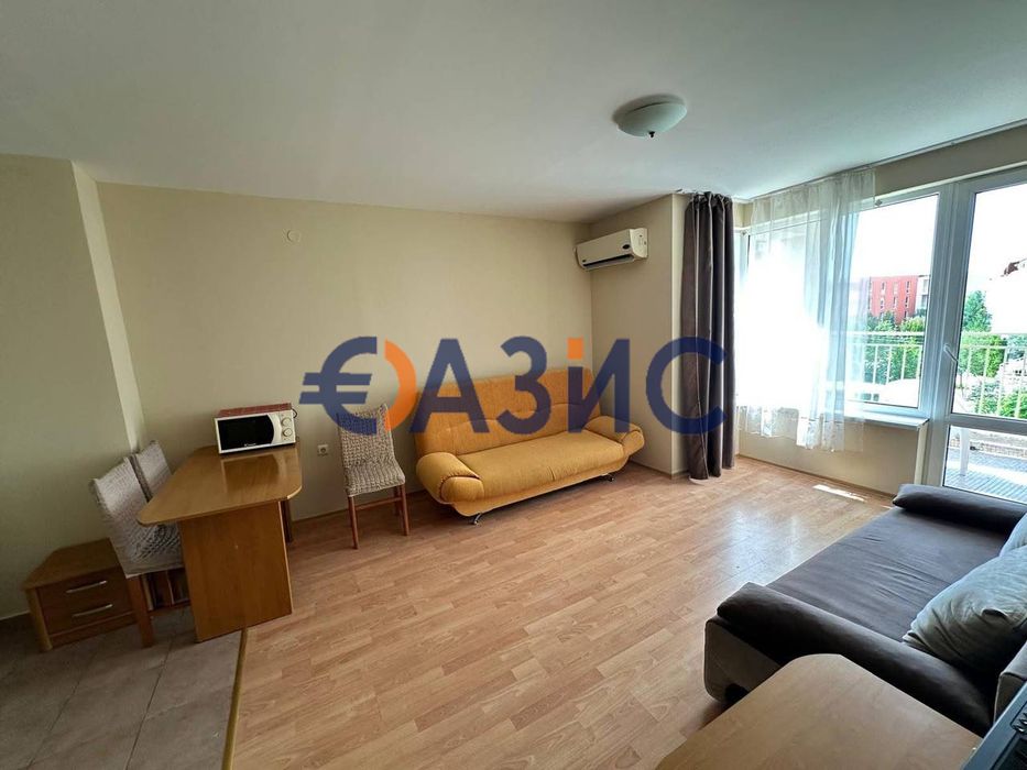 Продава се Двустаен апартамент в к.к. Слънчев бряг - 60 кв.м за 646 €/кв.м - Снимка #10