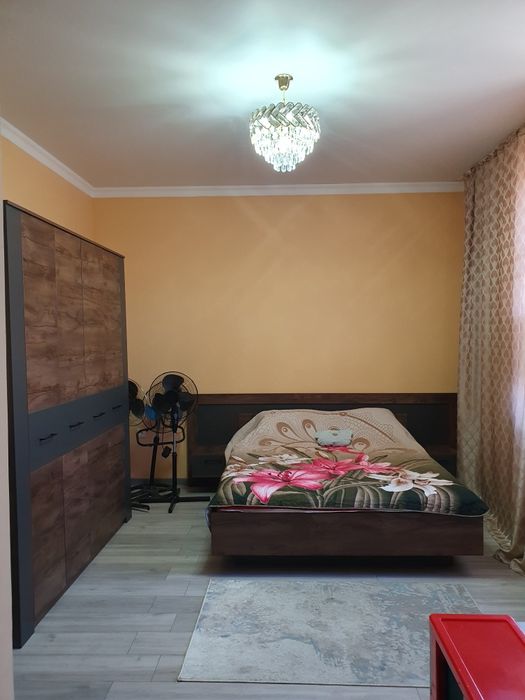 Продам кровать, шкаф