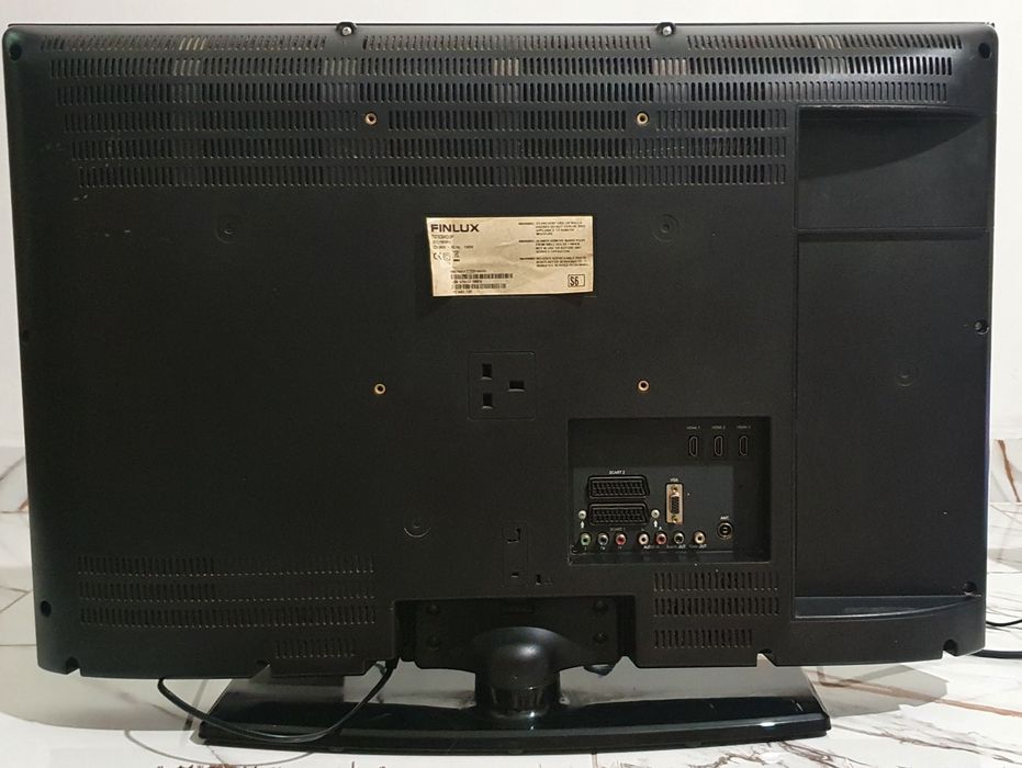 Продавам "32" Инчов Телевизор Finlux 32FLY905PU