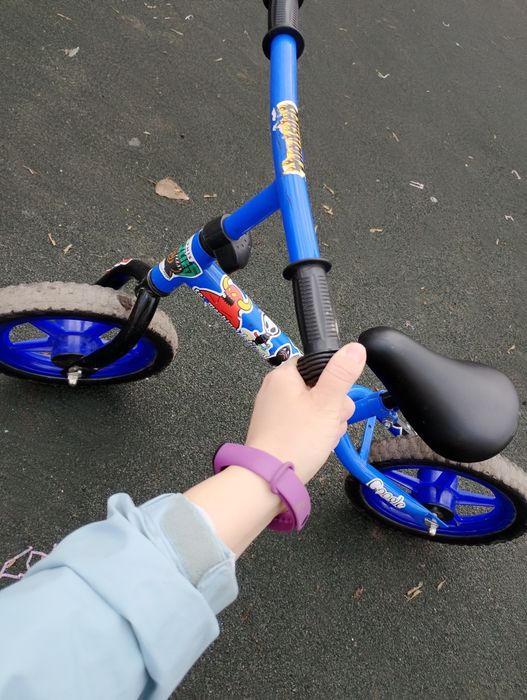 Беговел велосипед