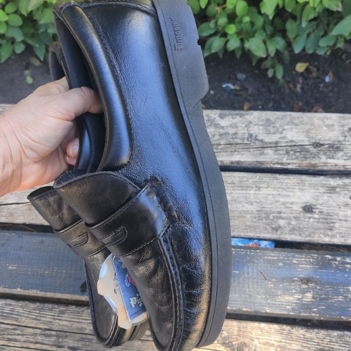 Pinoso затворени обувки естествена кожа