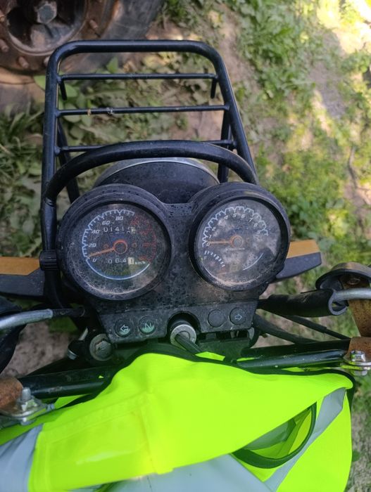 Мотоцикл на ходу