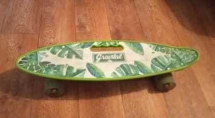 Продам ролики, скейтборд